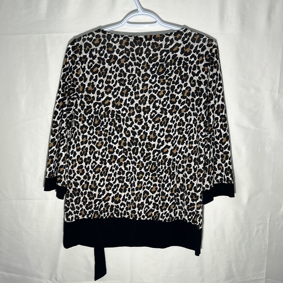 Olsen Cheetah Print Size Medium - Picture 2 of 5